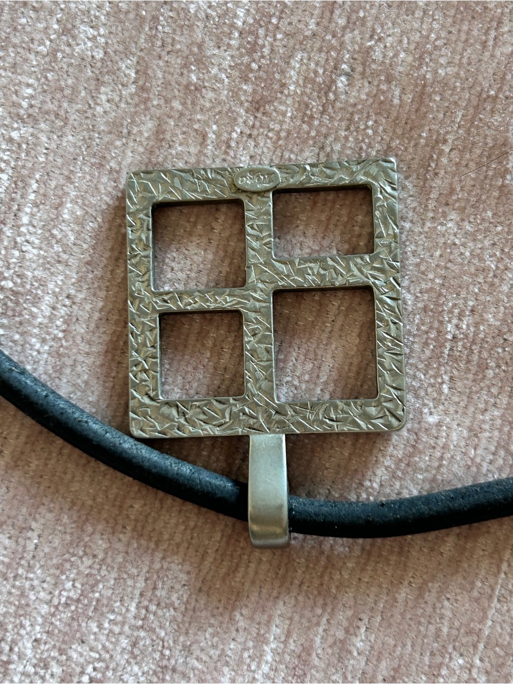 🇨🇦 Myka Designs Necklace - Picture 2 of 5